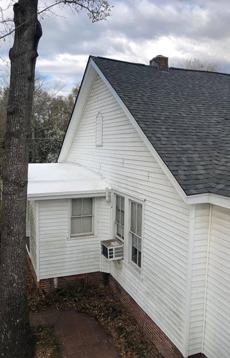 Residential Roof Replacements near Charleston